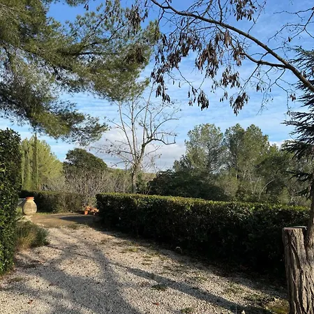 Bastide Provencale Avec Piscine * Marseille