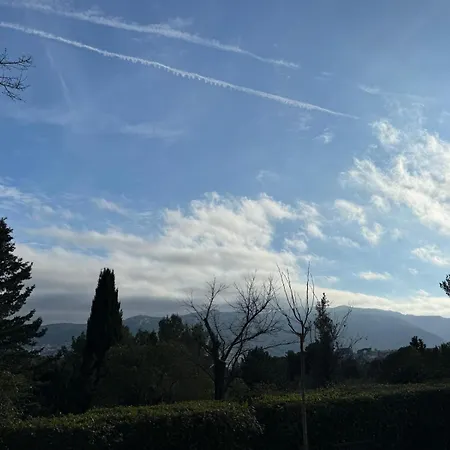 Bastide Provencale Avec Piscine Villa *