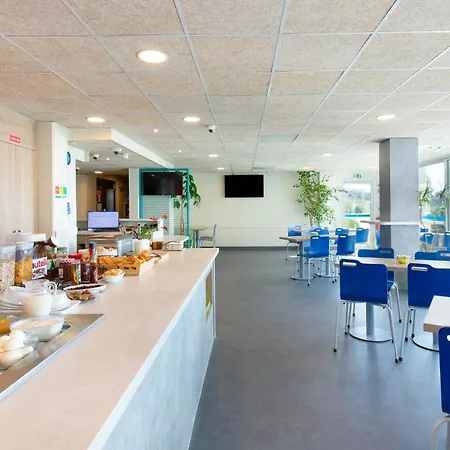 Hotel Ibis Budget L'estaque 2*