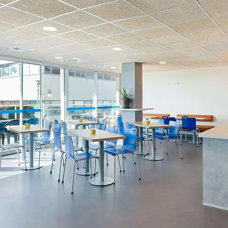 Ibis Budget L'estaque 2*