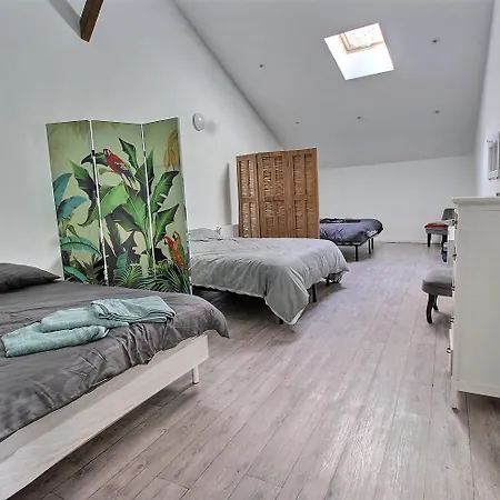 Le Monte Cristo Apartment *