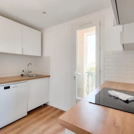 Apartment Superbe F3 Proche Des Terrasses Du Port