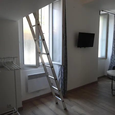 Apartment Le Petit Longchamp *