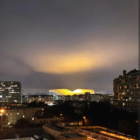 Homestay Entre Et Stade Velodrome