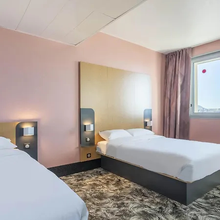 Les Ports Hotel Marseilles