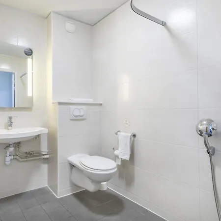 Hotel Les Ports 2*