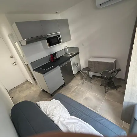Modern Near Stade Velodrome Metro Station *