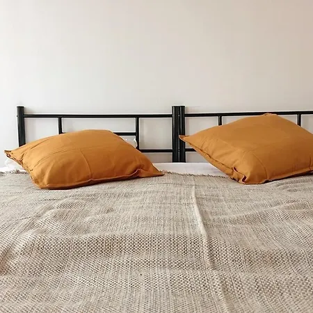 Le Phoceen Apartment *