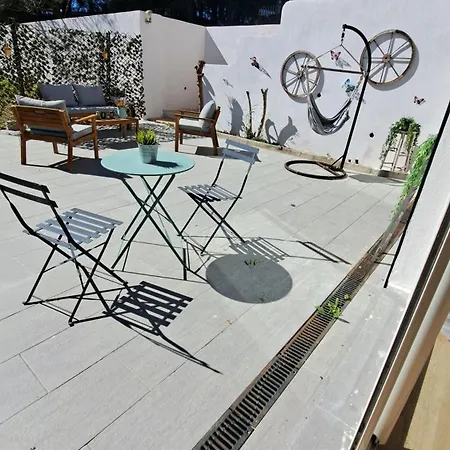 T2 Avec Terrasse Calme Absolue Dans Apartment Marseille