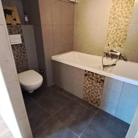Apartment T2 Avec Terrasse Calme Absolue Dans
