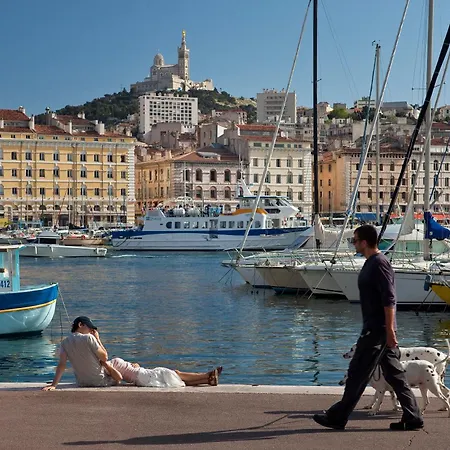 Escale Oceania Vieux Port 3* Marsilya