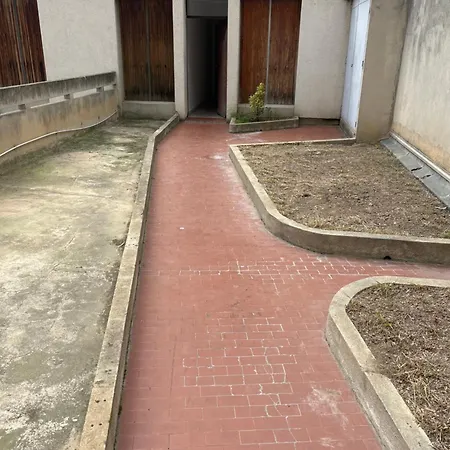 Modern Near Stade Velodrome Metro Station