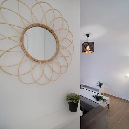 Apartment Equipe Avec Parking
