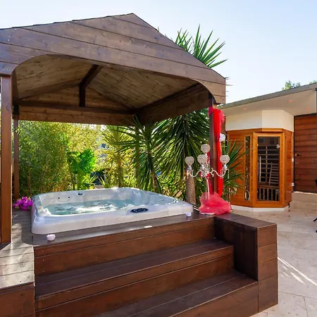 Le Cocon Marseillais Holiday home Marseille