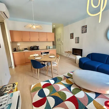 Chez Laura & Thomas - T3 Centre Ville, Proche Vieux Port, Opera, Place Aux Huiles Apartment *