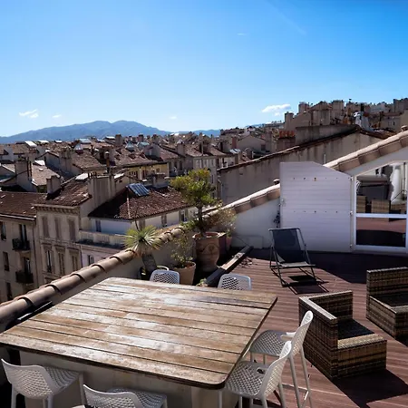 Maison Sur Les Toits A