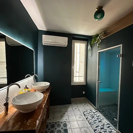 Loft Des Chartreux - 150m2 4 Hammam Piscine Centre-ville Marseille