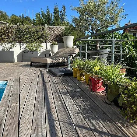 Avec Piscine Privee Et Vue Panoramique *