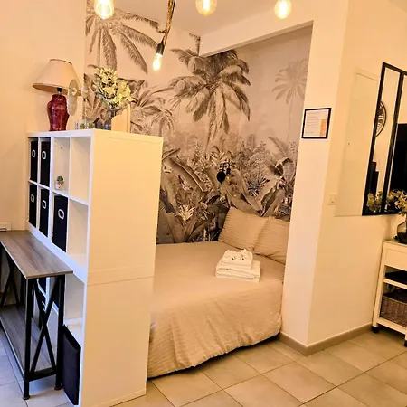 Апартаменты L'ecrin Du Vieux-port, Discretion, Terrasse *
