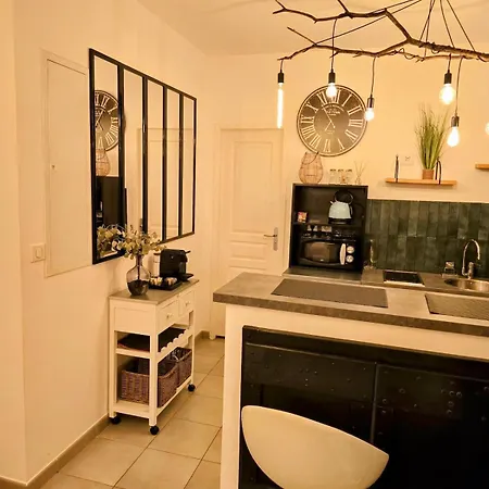Апартаменты L'ecrin Du Vieux-port, Discretion, Terrasse Марсель