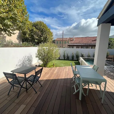 Magnifique Piscine 3mn Pointe Rouge *