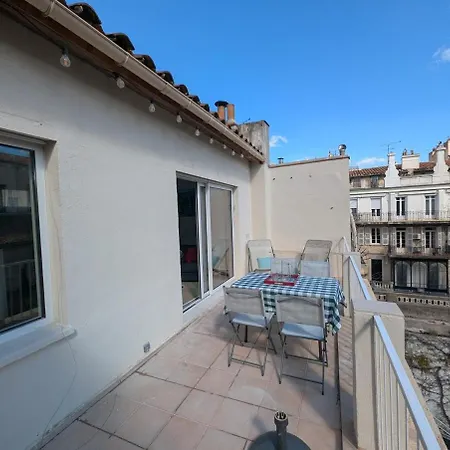 2br With Quiet Terrace In The Center Apartment *