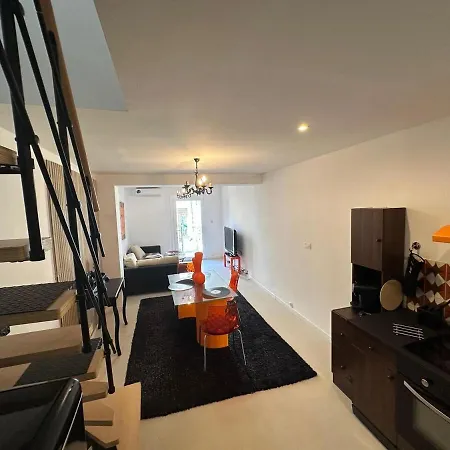 Flc-bail Mobilite - House - Prado 100m - Clim- Box 1 Car Apartment *