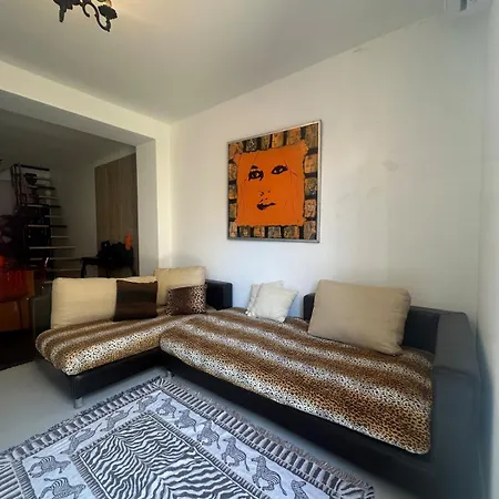 Apartment Flc-bail Mobilite - House - Prado 100m - Clim- Box 1 Car *