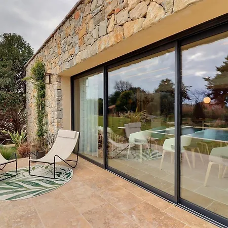 La Bastide Des Culs-rousset *