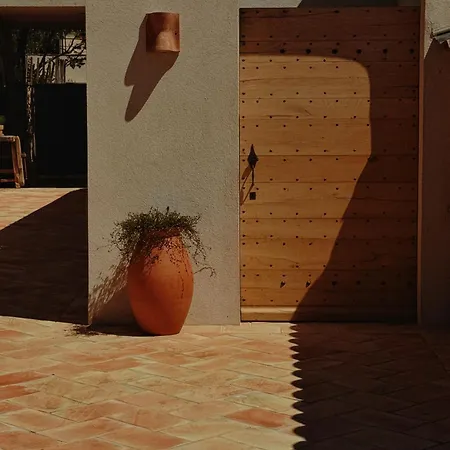 La Bastide Des Culs-rousset Affittacamere