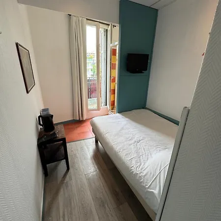 Hotel Du Pharo 2*