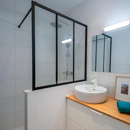 Superb 56 M Near Vieux-port And The Panier * Marseille