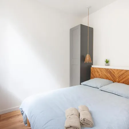Apartment 3 - Central, Moderne Et Equipe *