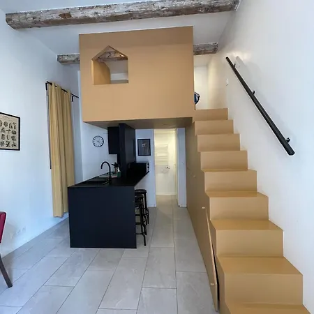 Joli