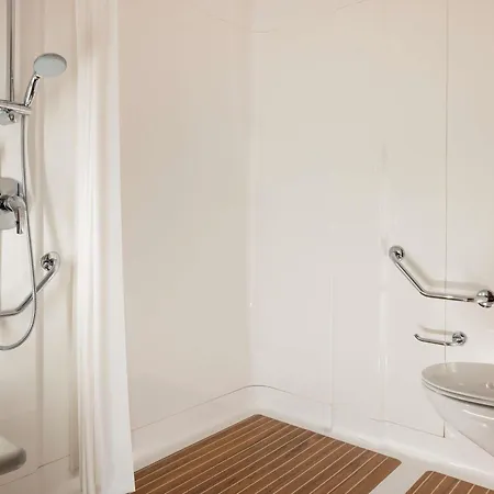 Novotel Centre Euromed 4*