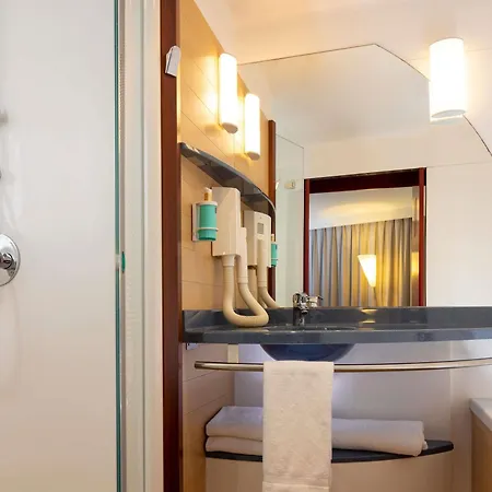 Novotel Centre Euromed Hotel
