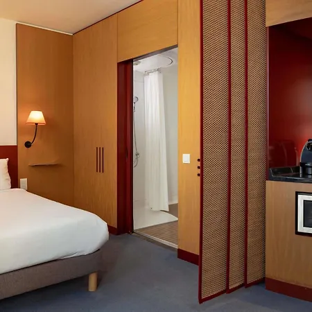 Hotel Novotel Centre Euromed