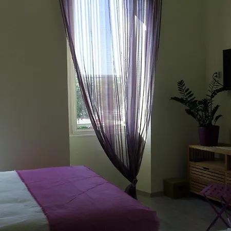 Bed and Breakfast Les Chambres De Jeannette Μασσαλία