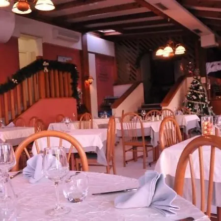 Logis Les Cigalons Hotel Marsiglia