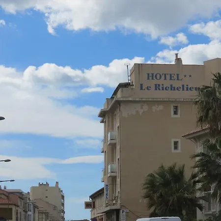 Hotel Richelieu 2*