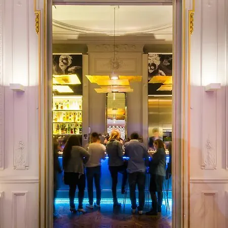 C2 Hotel 5*