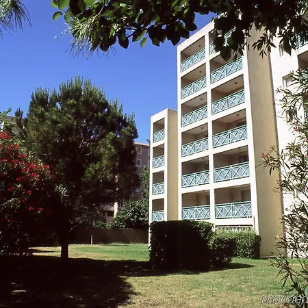 Citadines Prado Chanot 3*