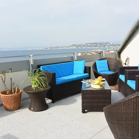 Bleu Calanques Bed & Breakfast 3*