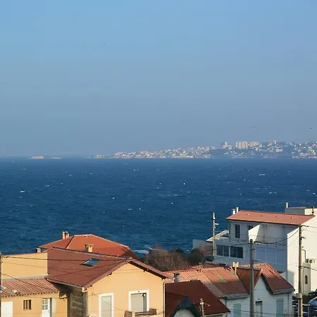 Bed & Breakfast Bleu Calanques 3*