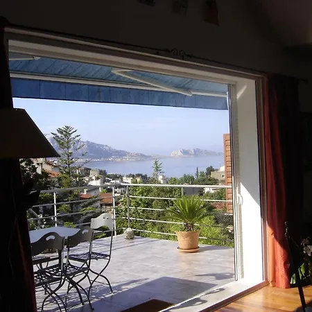 Bed & Breakfast D'hotes Habitation Bougainville Marseille