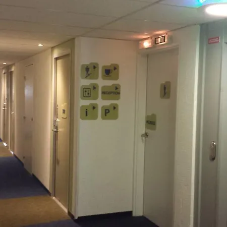 Hotel Ibis Budget Valentine 2*