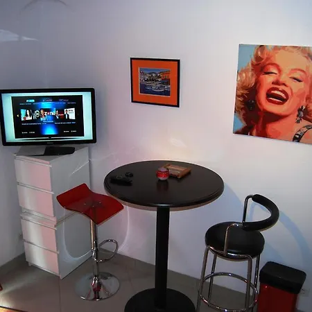 Pied A Terre En Bed & Breakfast