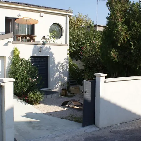 Pied A Terre En Bed & Breakfast
