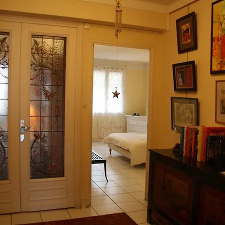 Chambre D'hote Mt Et Jm Gleizes Oda ve Kahvaltı