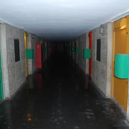 Hotel Le Corbusier 3*